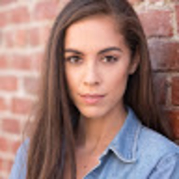 Meet your Posher, Cassandra - Picture 1 of 1